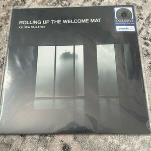 ✨Kelsea Ballerini Rolling Up The Welcome Mat✨
